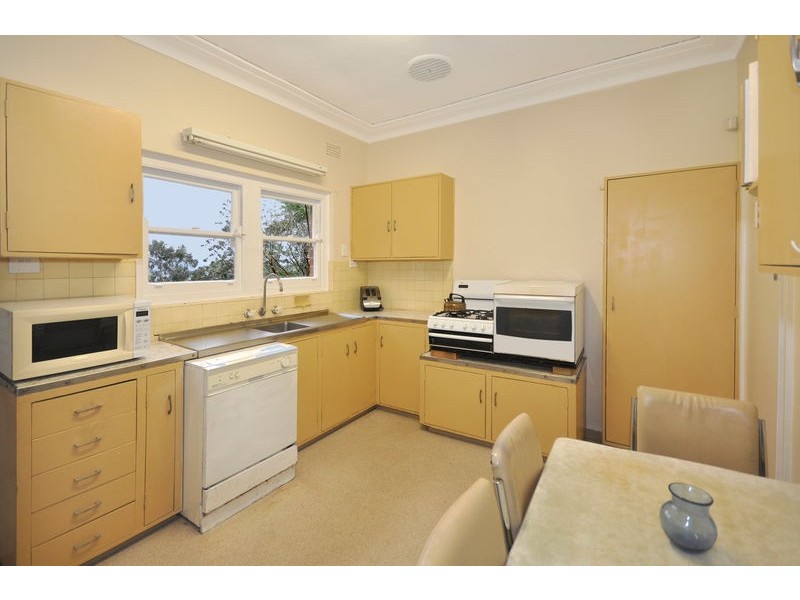 27 Colwell Crescent, Chatswood NSW 2067