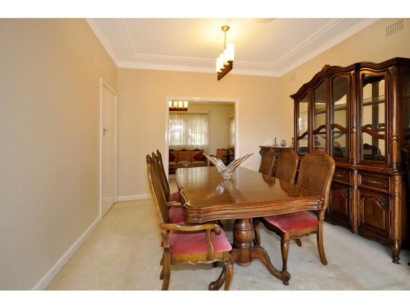 27 Colwell Crescent, Chatswood NSW 2067