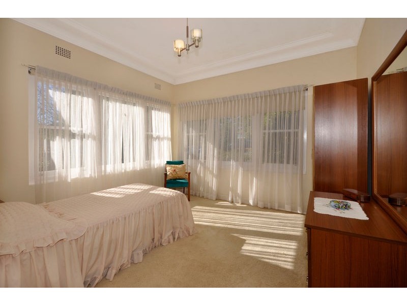 21 Colwell Crescent, Chatswood NSW 2067