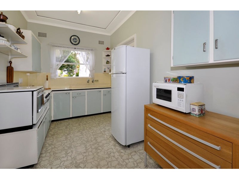 9 Colwell Crescent, Chatswood NSW 2067