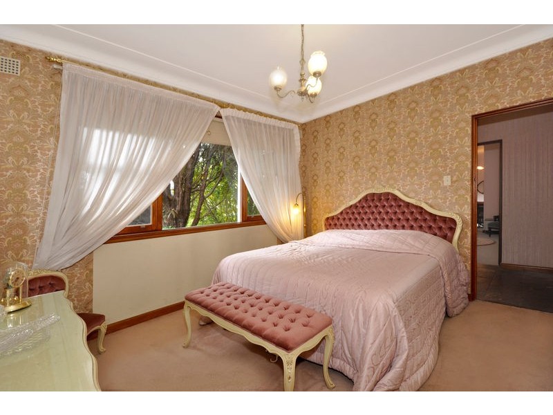 7 Willis Avenue, St Ives NSW 2075