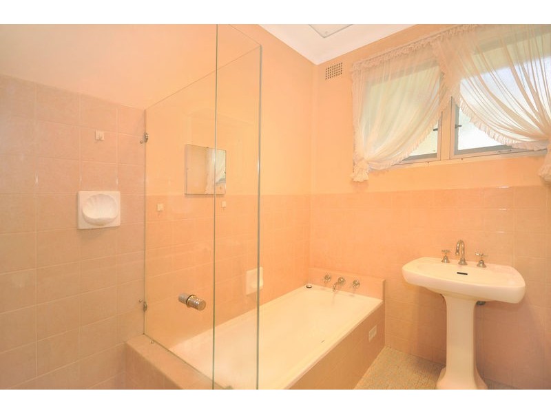 7 Willis Avenue, St Ives NSW 2075