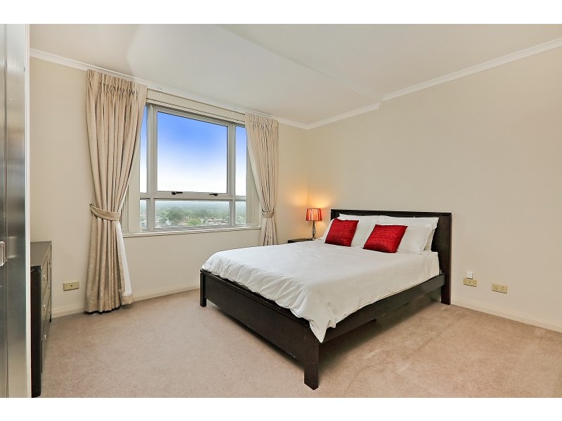 1713/2a Help Street, Chatswood NSW 2067