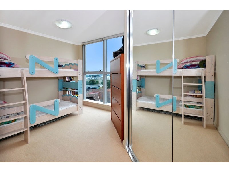 817/2B Help Street, Chatswood NSW 2067