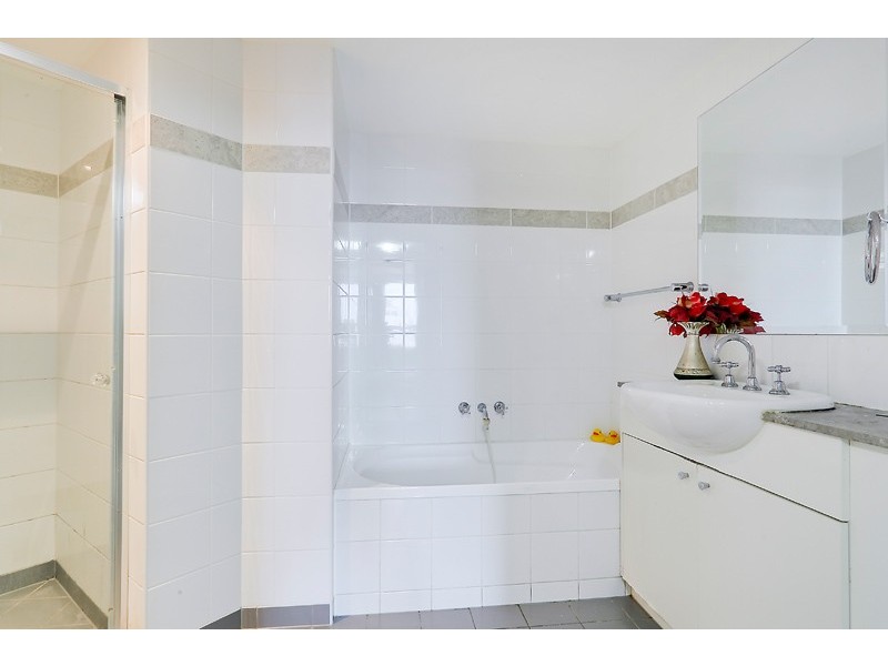 1009/2a Help Street, Chatswood NSW 2067