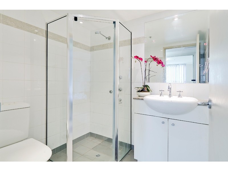 1009/2a Help Street, Chatswood NSW 2067