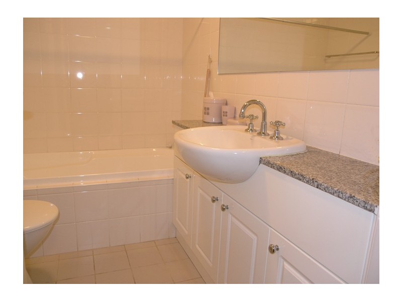 6/1-3 Gordon Avenue, Chatswood NSW 2067