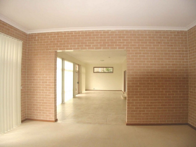 54 Milham Crescent, Forestville NSW 2087