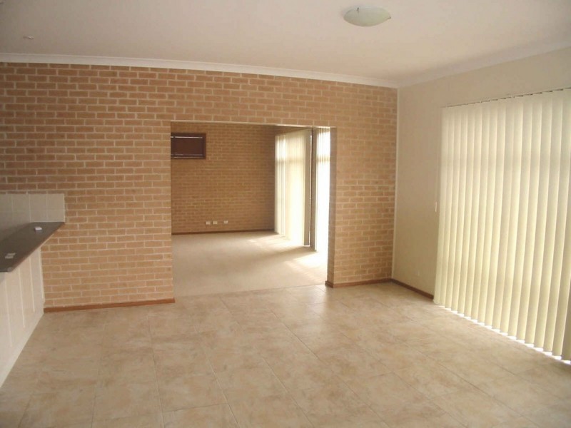 54 Milham Crescent, Forestville NSW 2087