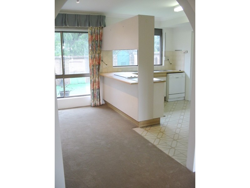 2/2 Libya Place, Marsfield NSW 2122