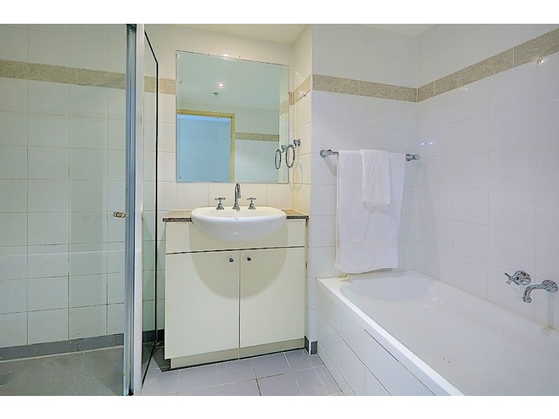 1505/2b Help Street, Chatswood NSW 2067