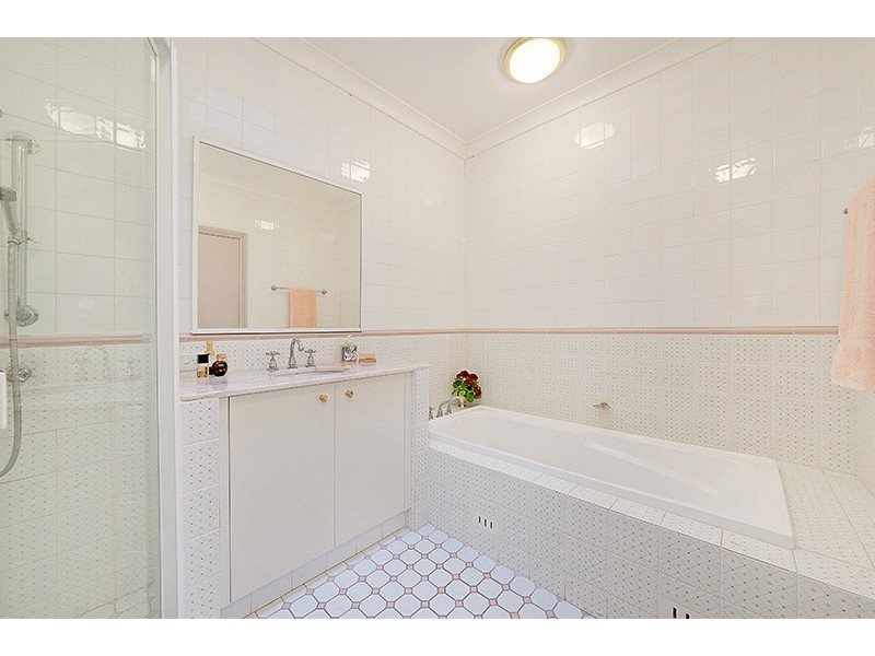 13 Stanley Close, St Ives NSW 2075