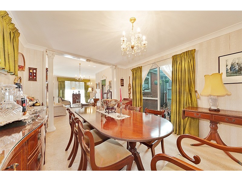 70 Woodbury Road, St Ives NSW 2075