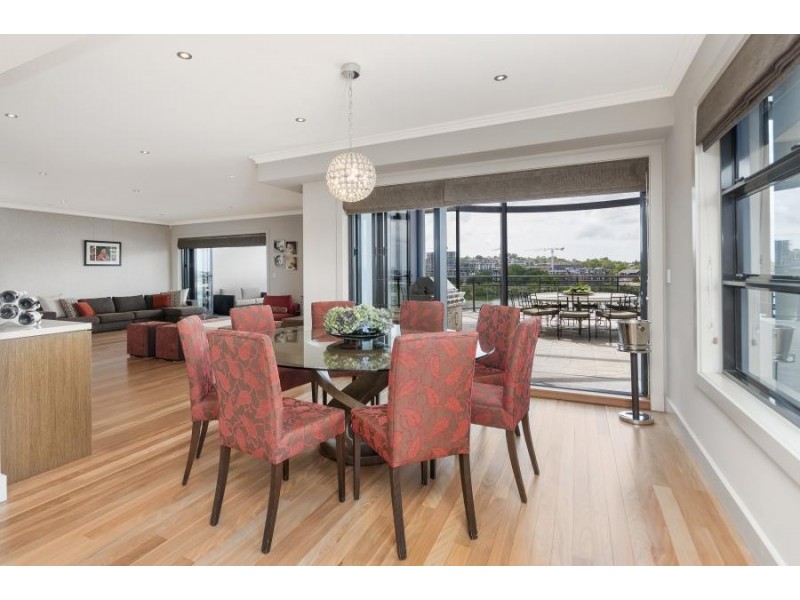 9/2 Bay Drive, Meadowbank NSW 2114