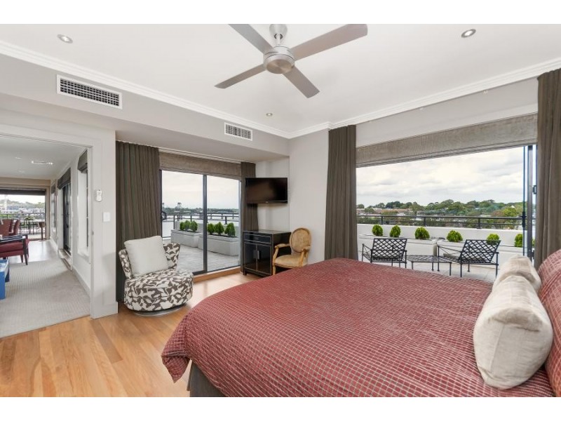 9/2 Bay Drive, Meadowbank NSW 2114