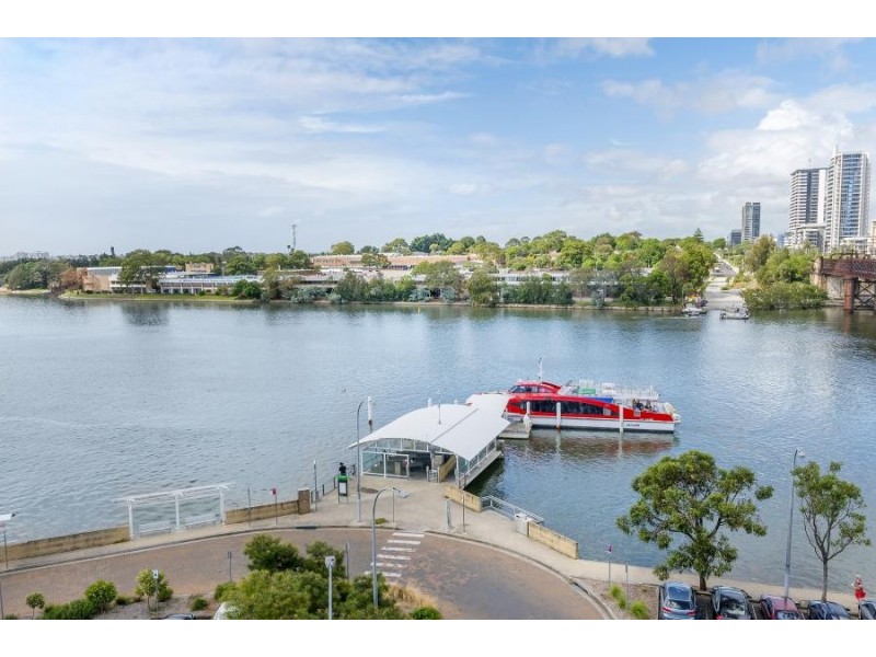 9/2 Bay Drive, Meadowbank NSW 2114