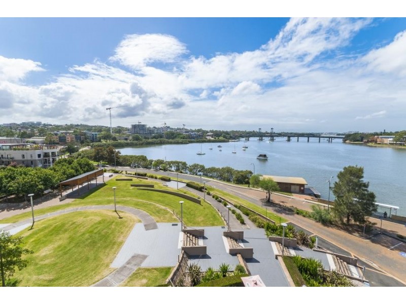 9/2 Bay Drive, Meadowbank NSW 2114