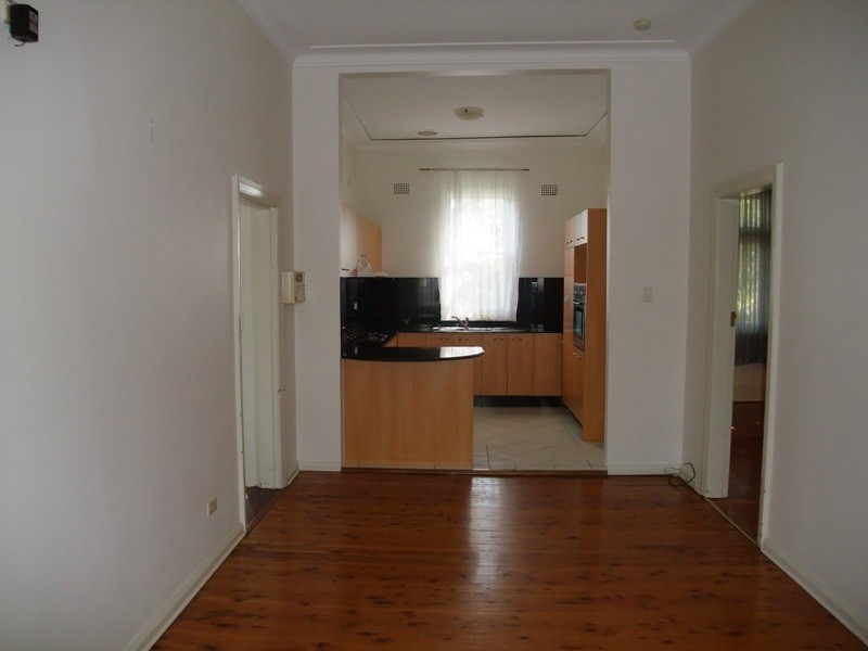 12 MANN STREET, Chatswood NSW 2067