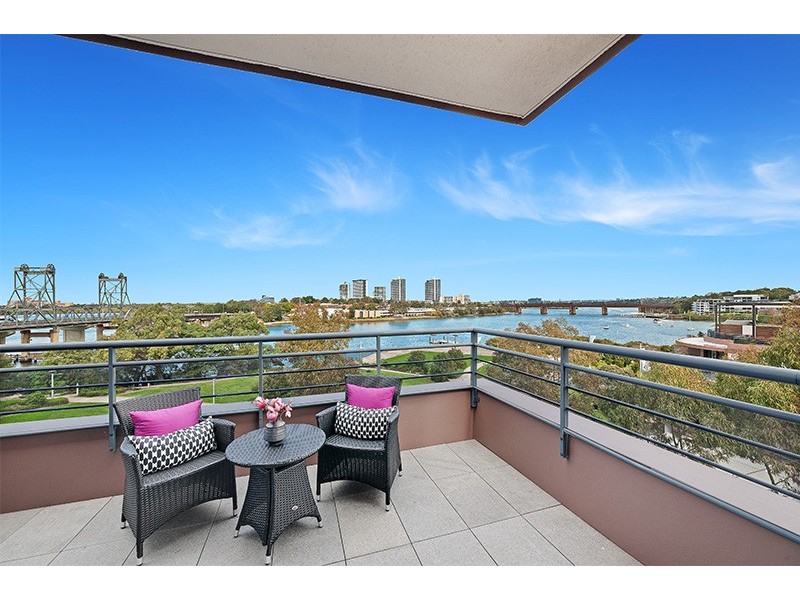 2121/20 Porter Street, Ryde NSW 2112