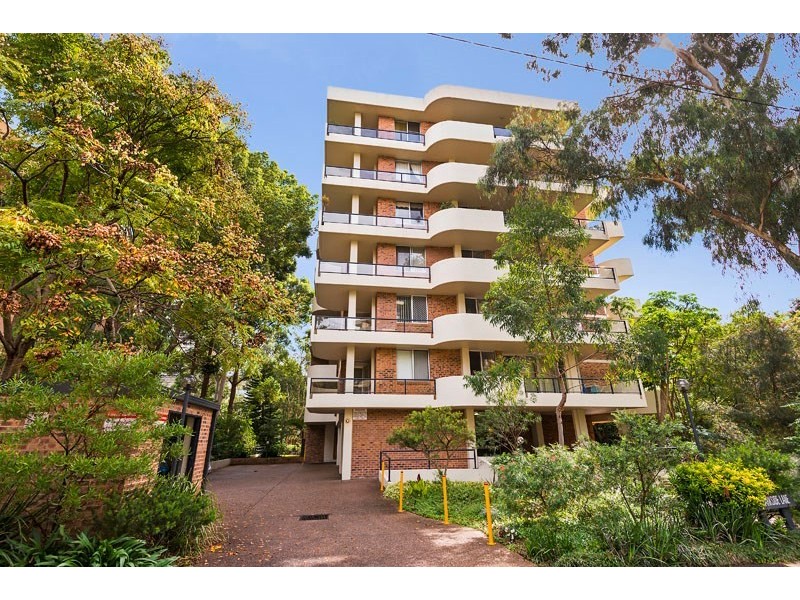 16/2 Parkside Lane, Chatswood NSW 2067