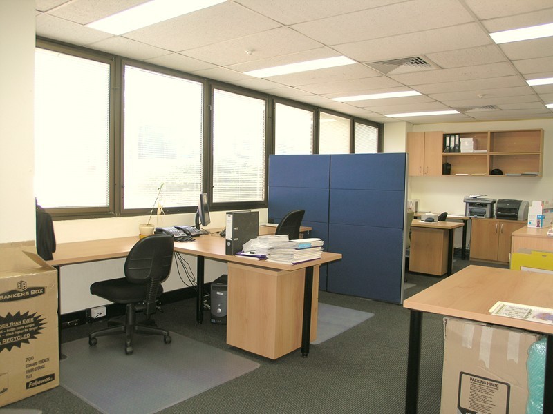 12 Thomas Street, Chatswood NSW 2067