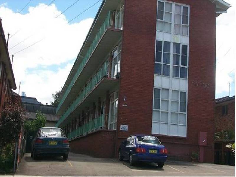 7 Queensborough Road, Croydon Park NSW 2133