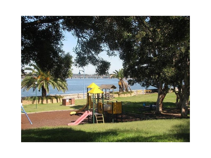 678 ROCKY POINT ROAD, Sans Souci NSW 2219