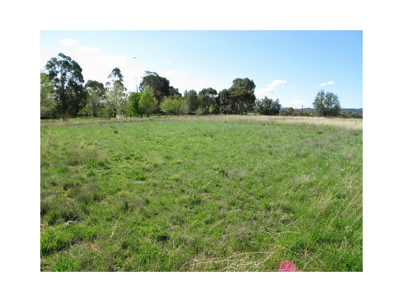 57 Robert Hoddle Grove, Mudgee NSW 2850