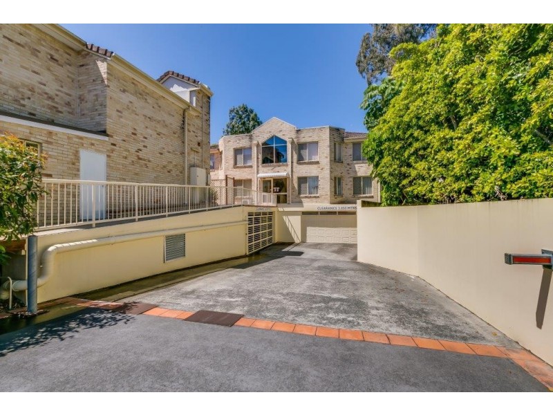 29/57 Worendo Street, Southport QLD 4215