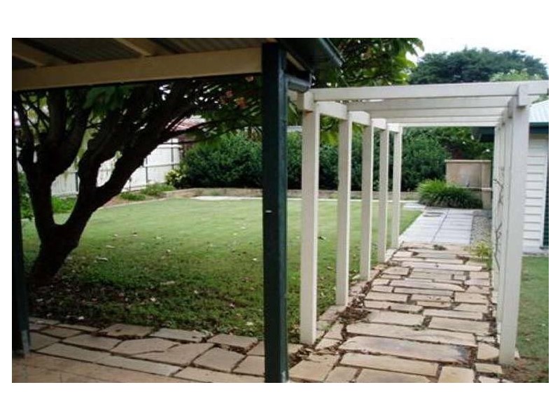 328 Nudgee Road, Hendra QLD 4011