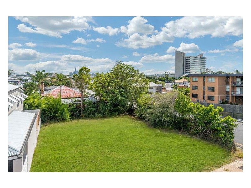 27 Lever Street, Albion QLD 4010