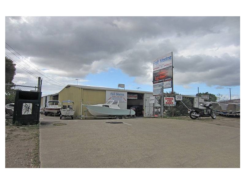 Everton Hills QLD 4053