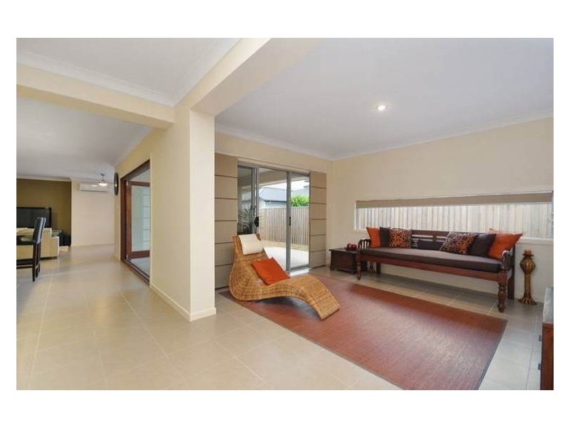 Eatons Hill QLD 4037