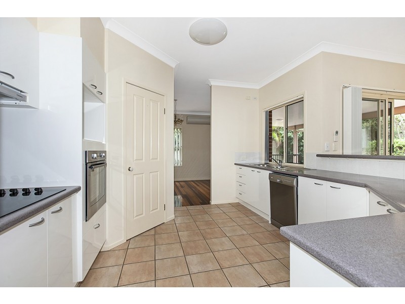 21 Huxtable Street, Chermside West QLD 4032