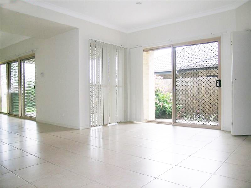 North Lakes QLD 4509