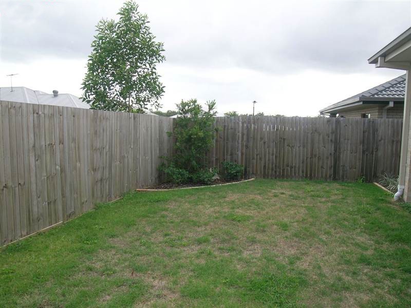 North Lakes QLD 4509