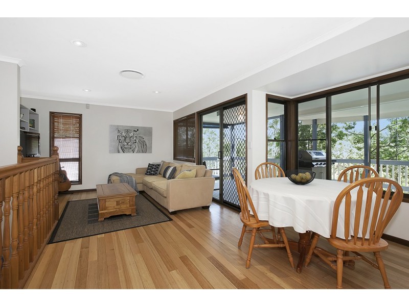 23 Fitzgerald Court, Clear Mountain QLD 4500