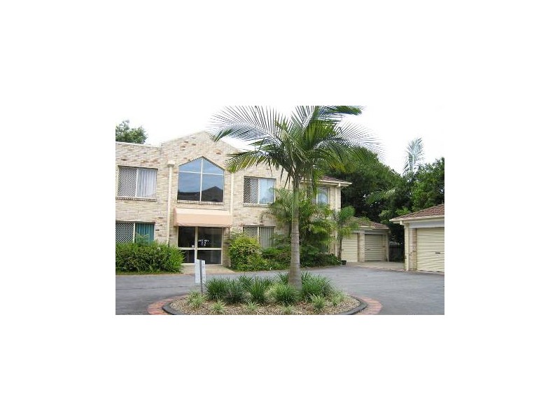 4/57 Worendo Street, Southport QLD 4215