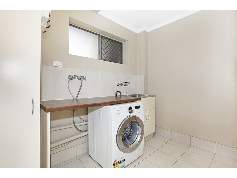 4/108 Cavendish Rd, Coorparoo QLD 4151