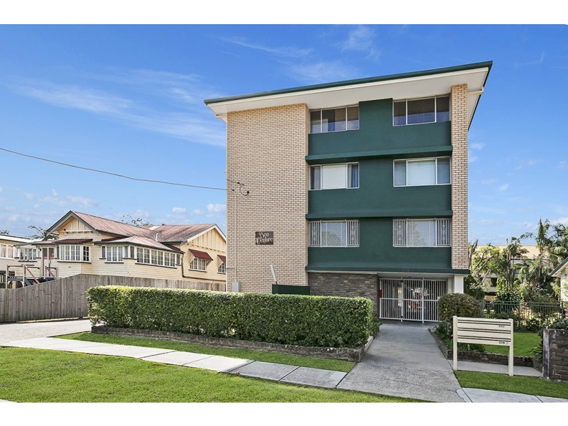 4/108 Cavendish Rd, Coorparoo QLD 4151