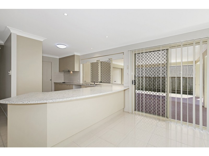 7 Lowai Court, Albany Creek QLD 4035