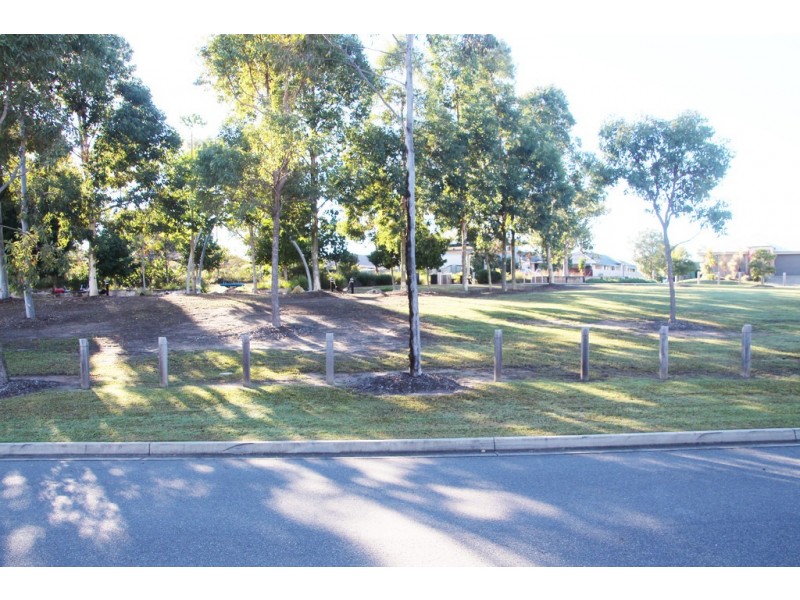 North Lakes QLD 4509