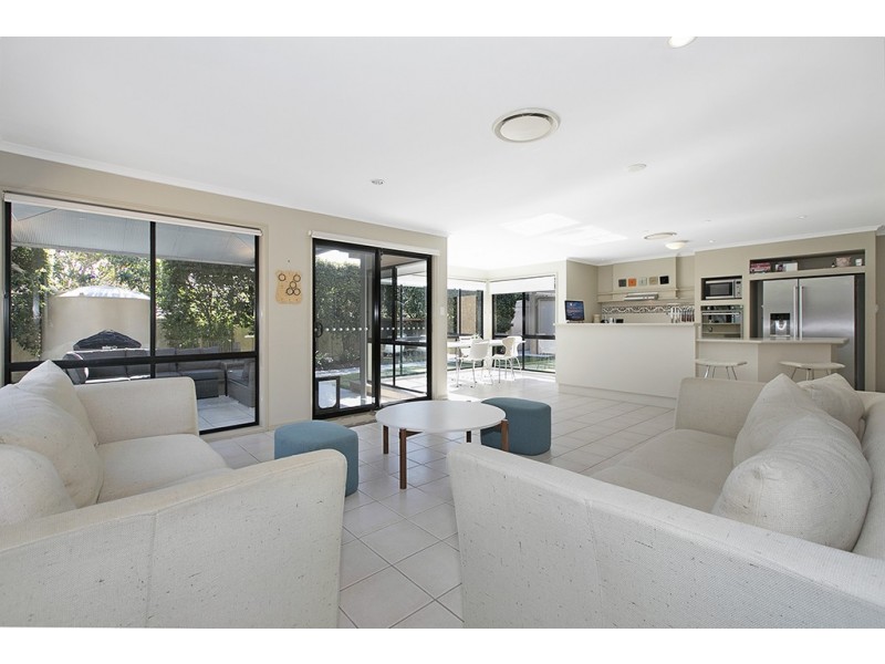 27 Kurrajong Place, Bridgeman Downs QLD 4035