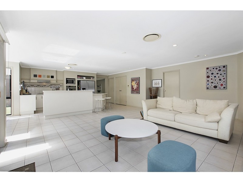 27 Kurrajong Place, Bridgeman Downs QLD 4035