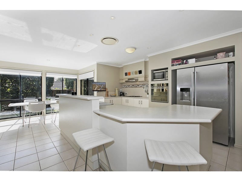 27 Kurrajong Place, Bridgeman Downs QLD 4035