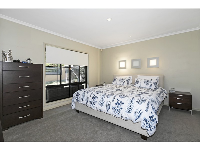 27 Kurrajong Place, Bridgeman Downs QLD 4035