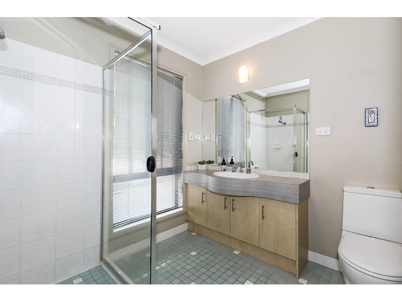 27 Kurrajong Place, Bridgeman Downs QLD 4035