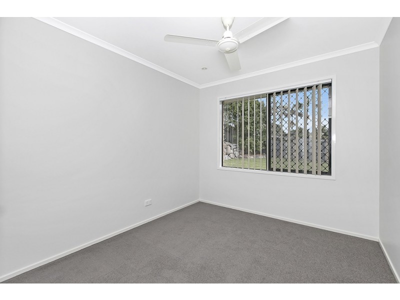 2 Bunyaville Close, Arana Hills QLD 4054