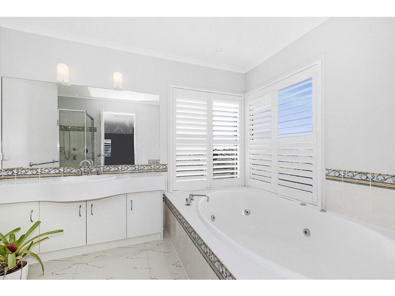 28 Kurrajong Place, Bridgeman Downs QLD 4035