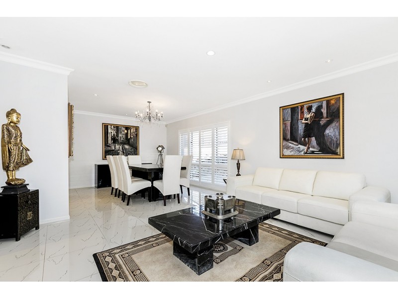 28 Kurrajong Place, Bridgeman Downs QLD 4035